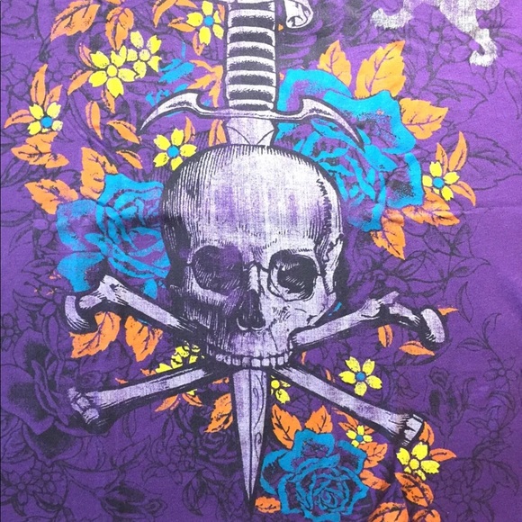 2/$20 Express Men’s Short Sleeve T- Shirt Purple Graphic Print M - Picture 5 of 8